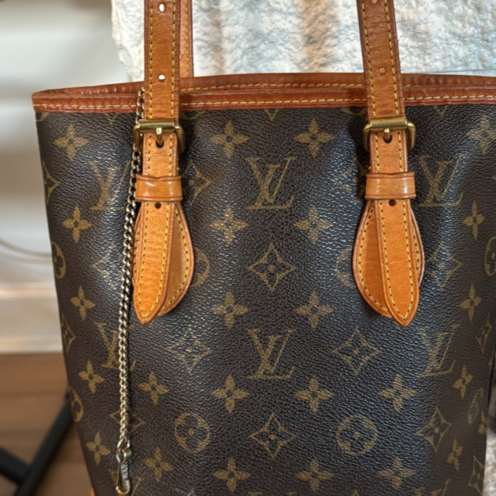 Louis Vuitton handbag - Picture 2 of 6